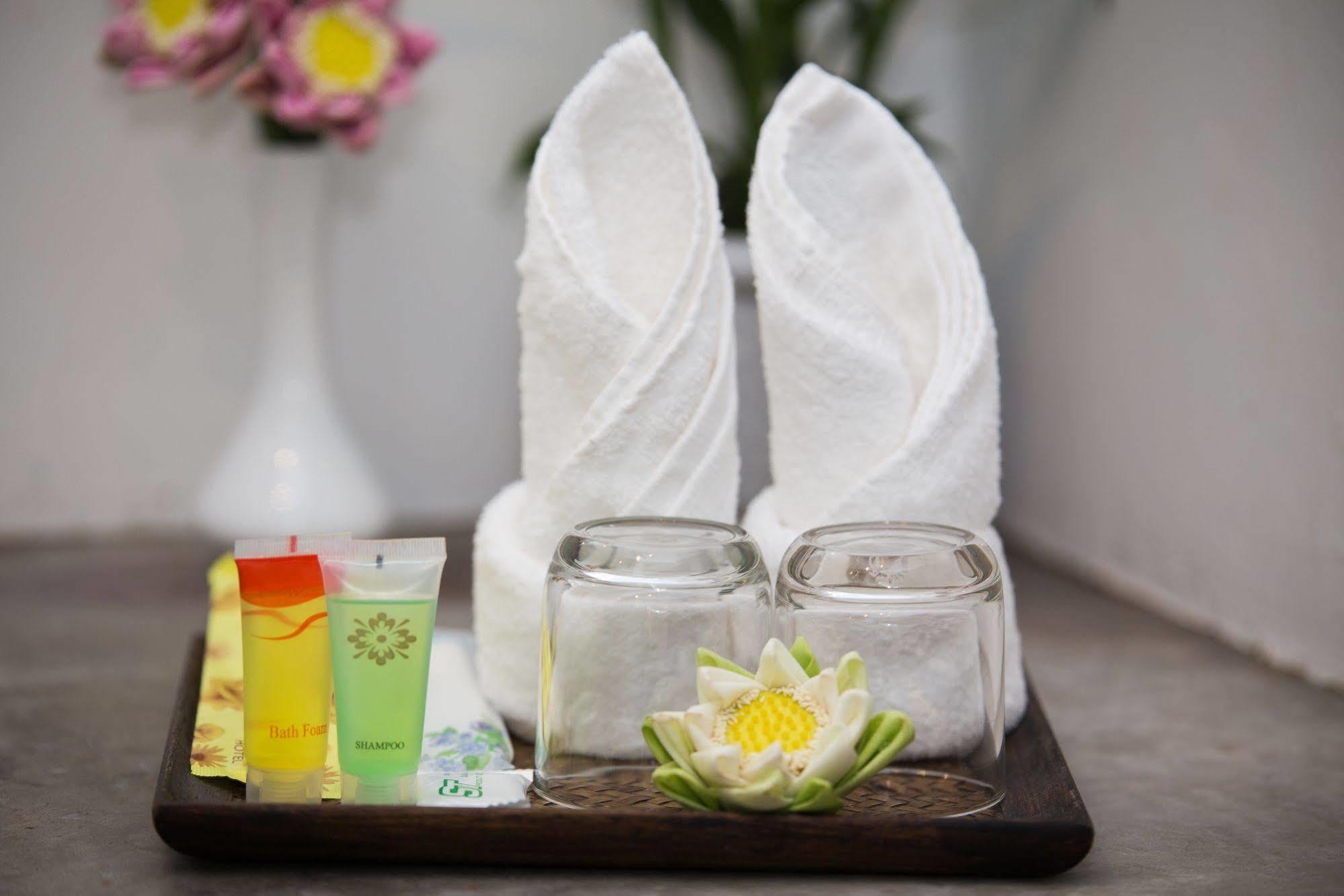 Ashia Hotel & Lounge Siem Reap Exteriör bild